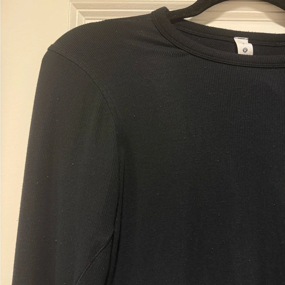 Lululemon Athletica Black Long Sleeve Top
